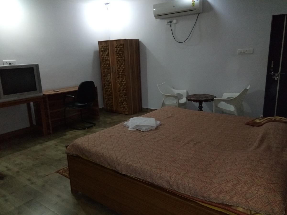 Grand Celebration Resort Rāipur Extérieur photo