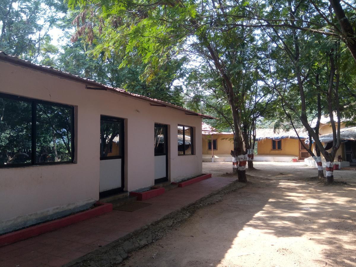 Grand Celebration Resort Rāipur Extérieur photo