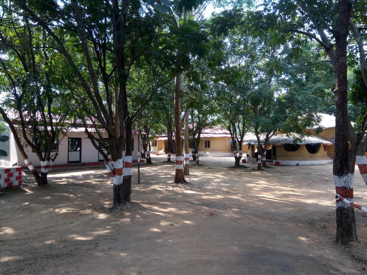Grand Celebration Resort Rāipur Extérieur photo